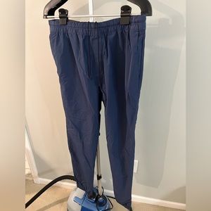 Banana Republic Men’s Jogger Pants